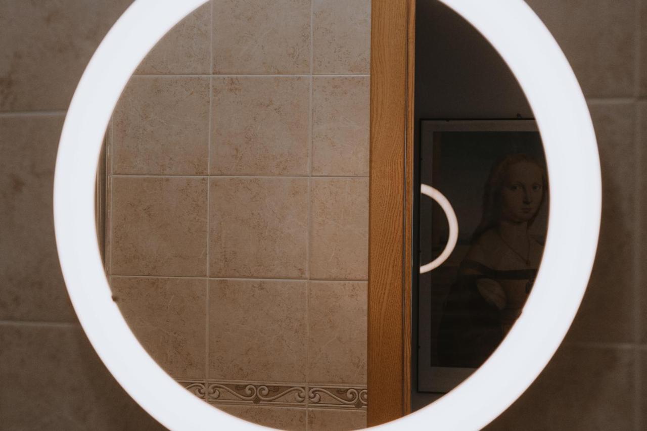 Apartment Panphilia: *