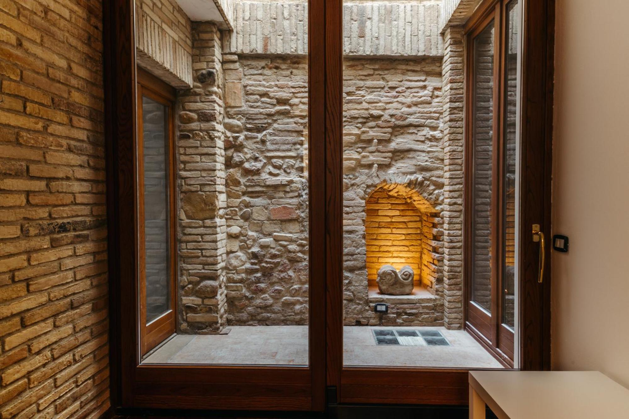 Panphilia: Apartment
