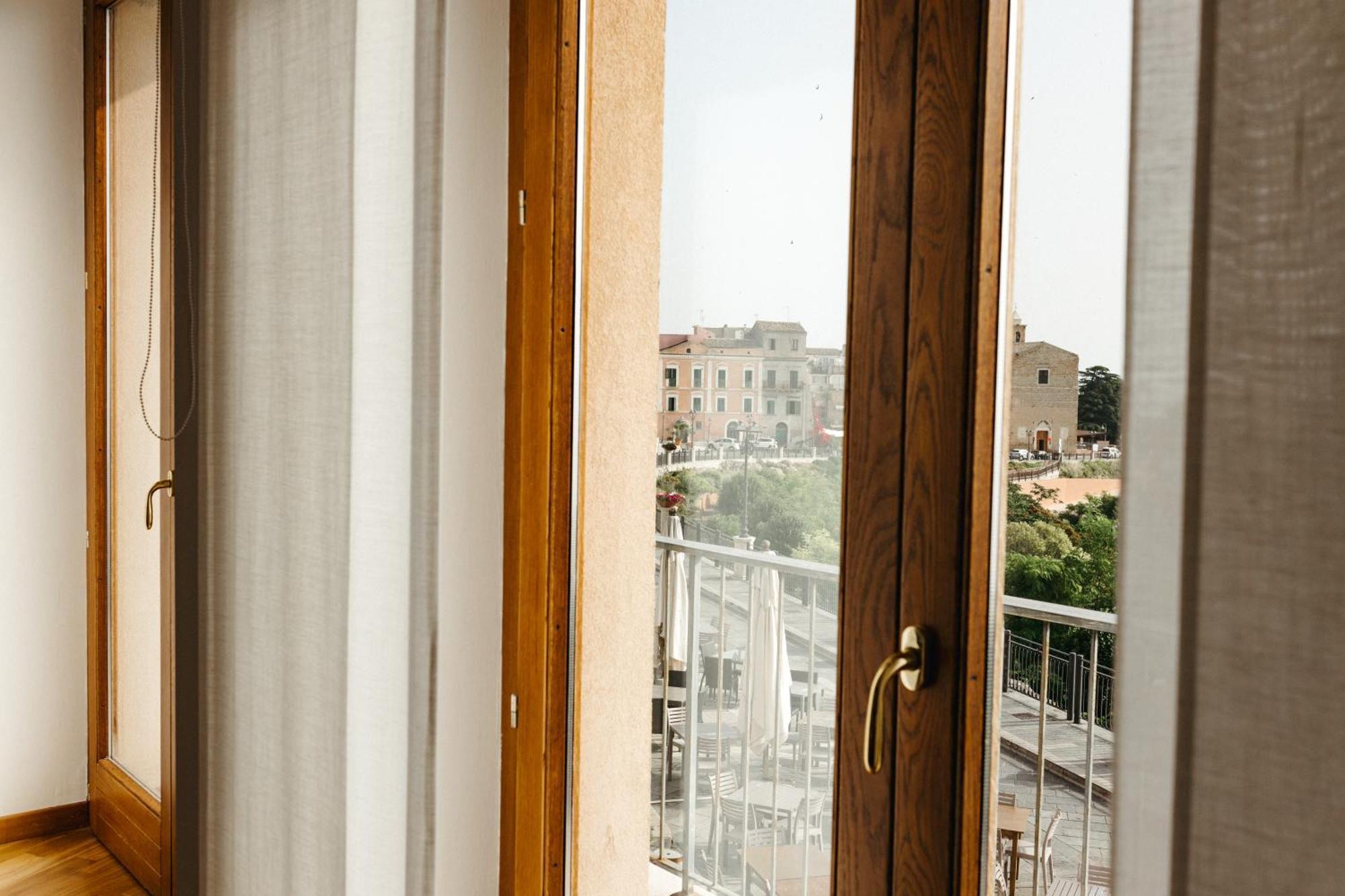 Panphilia: Apartment
